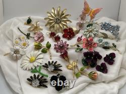 24 Pcs Vintage Flower Power Brooch Earrings Lot Rhinestone Enamel Signed Weiss +