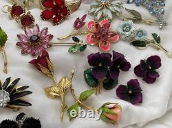 24 Pcs Vintage Flower Power Brooch Earrings Lot Rhinestone Enamel Signed Weiss +