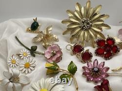 24 Pcs Vintage Flower Power Brooch Earrings Lot Rhinestone Enamel Signed Weiss +