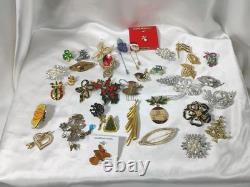 40 pc lot Vintage Antique Lot of Rhinestone 1950's 60's Brooches, & More