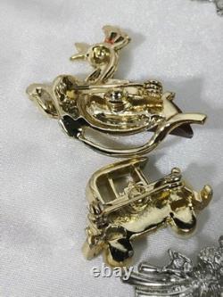 40 pc lot Vintage Antique Lot of Rhinestone 1950's 60's Brooches, & More