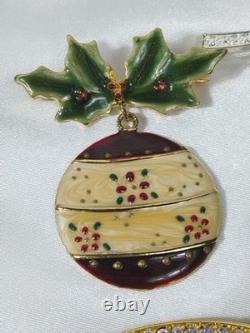 40 pc lot Vintage Antique Lot of Rhinestone 1950's 60's Brooches, & More