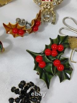 40 pc lot Vintage Antique Lot of Rhinestone 1950's 60's Brooches, & More