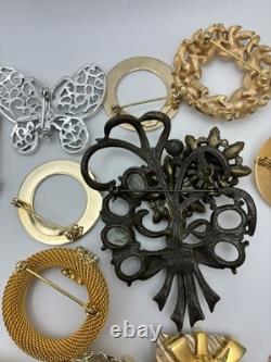 41 Piece Brooch Pin Lot Vintage Gold Signed/Unsigned 2 Missing Stones Reseller