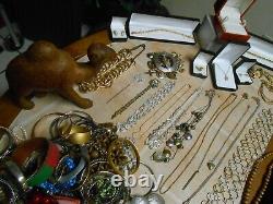 445 Piece Vintage Jewelry Lot RINGS, Brooches, Necklaces, Bracelets, & Much More