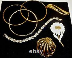 All Signed Monet Vintage Jewelry Lot-necklaces Brooches Earrings Bracelets-20 Pc