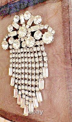 Amazing Massive Vintage Possible Unsigned Weiss Rhinestone Fringed Brooch