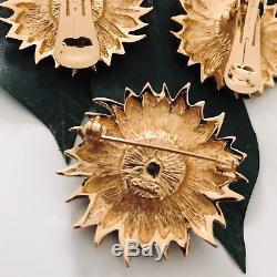 Auth Christian Dior Vintage Rhinestone Flower Clip-On Earrings Brooch Set Gold