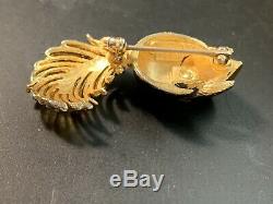 Authentic Vintage Signed Boucher Enamel Rhinestone Animal Skunk Brooch Pin