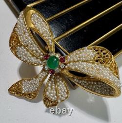 BSK Gold Bow Brooch Emerald Glass Seed Pearls Rhinestones Dior Era Vintage