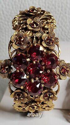 Beautiful Vintage Gold Tone Red Rhinestone Detailed Bracelet, Brooch And Ring Set