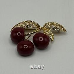 Beautiful Vintage Joan Rivers Gold Tone Rhinestone Cherries Brooch & Earring Set