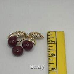 Beautiful Vintage Joan Rivers Gold Tone Rhinestone Cherries Brooch & Earring Set