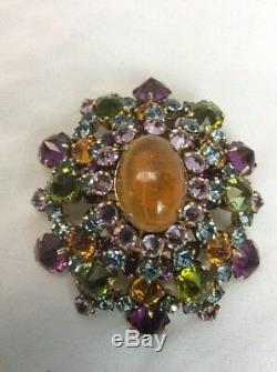 Beautiful Vtg Schreiner Blue Purple Rhinestone gold tone pin brooch/Pendant