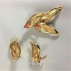 Boucher Demi-Parure Brooch Clip Earrings Cabochon Stone Rhinestone Gold Tone VTG