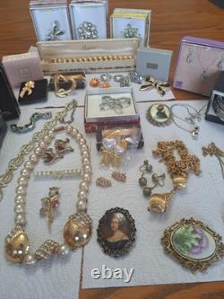 Brooches, Necklaces, Earrings and Bracelets Vintage Lot Some Signed 39 Pieces