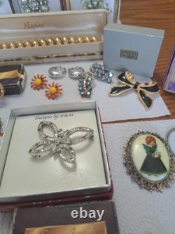 Brooches, Necklaces, Earrings and Bracelets Vintage Lot Some Signed 39 Pieces