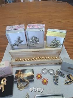 Brooches, Necklaces, Earrings and Bracelets Vintage Lot Some Signed 39 Pieces