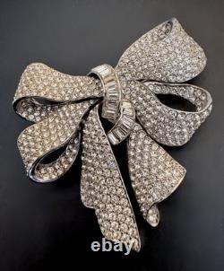 CINER Vintage High-End Huge Pave and Baguette Crystal Ribbon/Bow Pin, Signed! A+