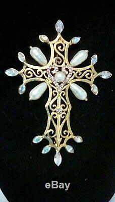 Christian Lacroix Paris Signed Vintage Gold Tone Jeweled Cross Pin Brooch