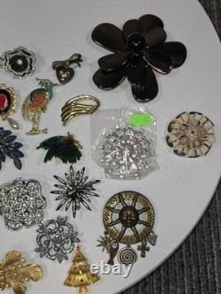 Costume Jewelry Brooch Pin Lot 1.22 lbs Mixed Assortment Vintage Rhinestone