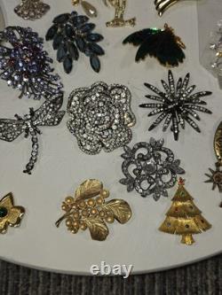 Costume Jewelry Brooch Pin Lot 1.22 lbs Mixed Assortment Vintage Rhinestone