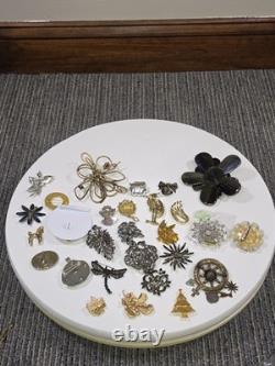 Costume Jewelry Brooch Pin Lot 1.22 lbs Mixed Assortment Vintage Rhinestone