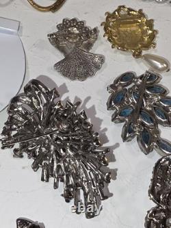 Costume Jewelry Brooch Pin Lot 1.22 lbs Mixed Assortment Vintage Rhinestone