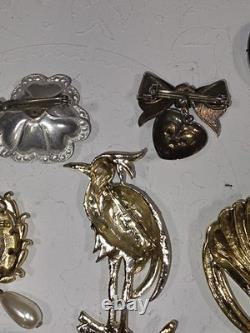 Costume Jewelry Brooch Pin Lot 1.22 lbs Mixed Assortment Vintage Rhinestone