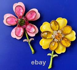 EXQUISITE COLLECTION OF 1950s GLAM VINTAGE RHINESTONE FLOWER PINS, BROOCHES, CORO