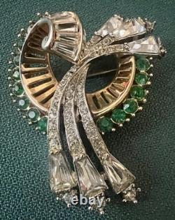 Fabulous Retro Deco Rhinestones Brooch Unsigned Exquisite Piece