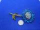 Fabulous Weiss Retro Flower Brooch