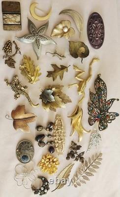 Fancy Vintage Brooch Collection Lot of 130 Large Rhinestone Christmas Estate