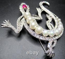 Gorgeous Sparkling Ice Rhinestone Faux Pearl Rhodium Plate Lizard Vintage Brooch