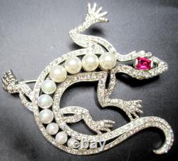 Gorgeous Sparkling Ice Rhinestone Faux Pearl Rhodium Plate Lizard Vintage Brooch