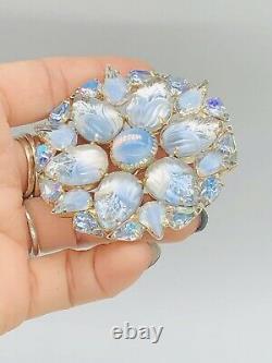 Great Vtg SCHREINER Light Blue Art Glass Stones FLOWER Brooch Pin