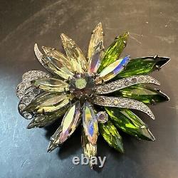 Green Ab Mini-ruffle Unsigned Vintage Navettes Brooch