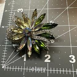 Green Ab Mini-ruffle Unsigned Vintage Navettes Brooch