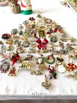 HUGE VINTAGE LOT signed Christmas Brooch Pin Napier Monet + 3 lbs $2 each