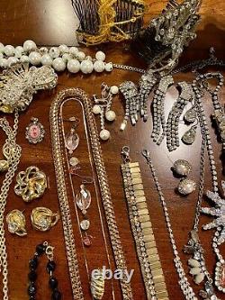 HUGE Vintage Costume To Modern Brooch Some SIGNED Earrings Necklace Estate Lot