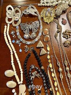 HUGE Vintage Costume To Modern Brooch Some SIGNED Earrings Necklace Estate Lot