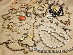 Huge ALL Vintage High End Jewelry Lot Brooch Mixed Old Costume some Signed Lbs