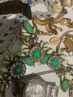 Huge Lot of Vintage Costume Jewelry Sarah Cov, Sulton Pins Brooch Necklace Watch