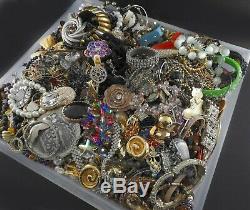 Huge Vintage Now Lot Rhinestones Jewelry Bracelet Brooch Necklace 23 LBS Pound