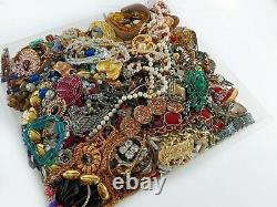 Huge Vintage Now Lot Rhinestones Jewelry Bracelet Earrings Necklace Brooch 21LBS