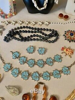 Huge Vintage Rhinestone Costume Jewelry Lot Brooch Necklace Earring Bracelet