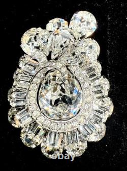 Huge Vtg 1950s Eisenberg ICE Rhodium Plated SWAROVSKI Rhinestone Brooch Signed