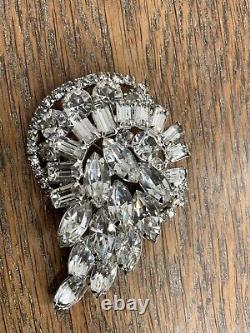 KRAMER NY Rhinestone Bow Brooch Pin Signed Vintage Jewelry