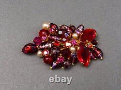 Kramer Austria Vintage Gold Tone Red Purple Gripoix Glass Faux Pearl Brooch Pin