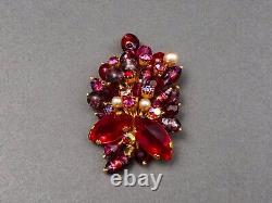 Kramer Austria Vintage Gold Tone Red Purple Gripoix Glass Faux Pearl Brooch Pin